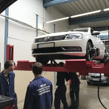 VOŠ, SPŠ automobilní a technická - VOŠ, SPŠ automobilní a technická