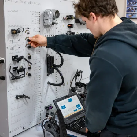 VOŠ, SPŠ automobilní a technická - VOŠ, SPŠ automobilní a technická