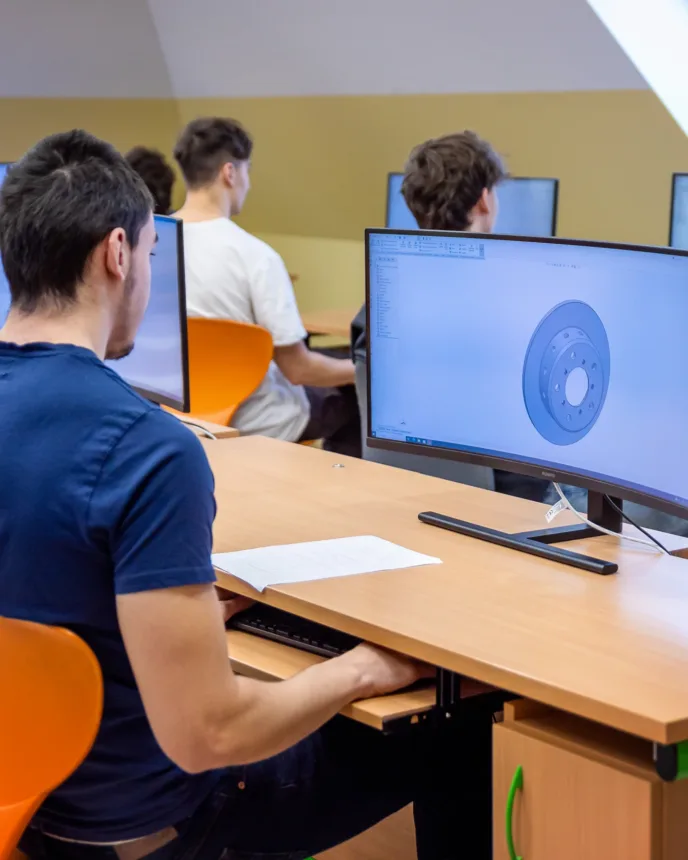 Konstrukce a design vozidel - VOŠ, SPŠ automobilní a technická