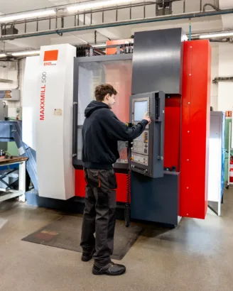 Provozní technika - VOŠ, SPŠ automobilní a technická