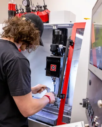 Provozní technika - VOŠ, SPŠ automobilní a technická