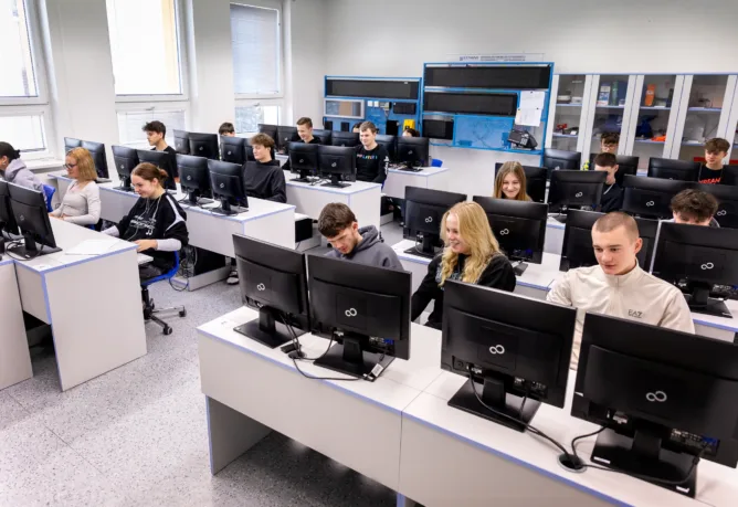 Dopravní provoz - VOŠ, SPŠ automobilní a technická