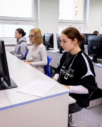 Podnikání - VOŠ, SPŠ automobilní a technická