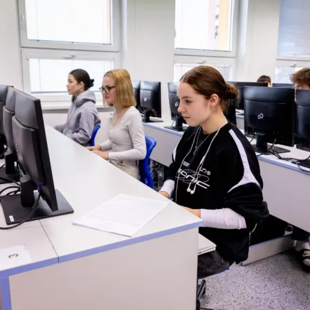 VOŠ, SPŠ automobilní a technická - VOŠ, SPŠ automobilní a technická