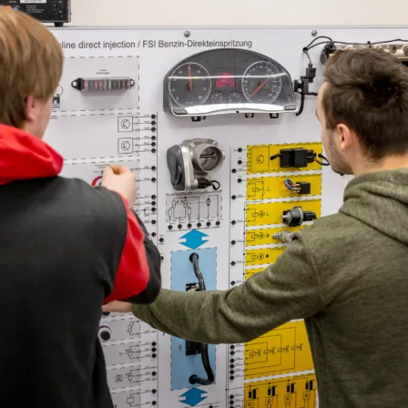 VOŠ, SPŠ automobilní a technická - VOŠ, SPŠ automobilní a technická