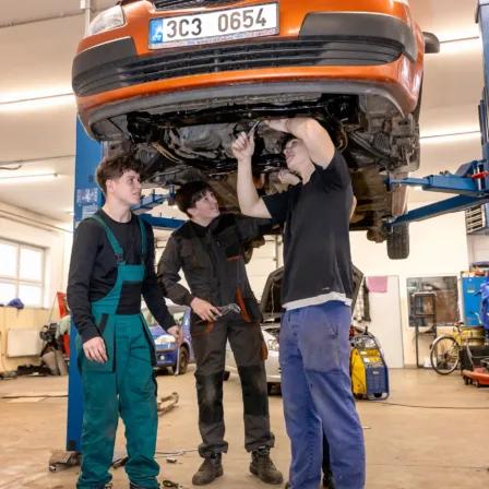 Mechanik opravář motorových vozidel - VOŠ, SPŠ automobilní a technická