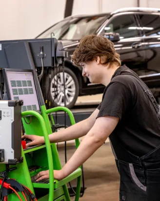 Diagnostika motorových vozidel - VOŠ, SPŠ automobilní a technická