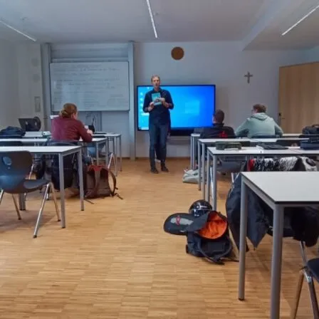 Erasmus+ 2021-2022 - VOŠ, SPŠ automobilní a technická