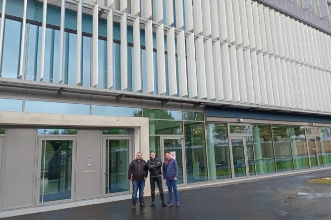 Zakončení studia - VOŠ, SPŠ automobilní a technická