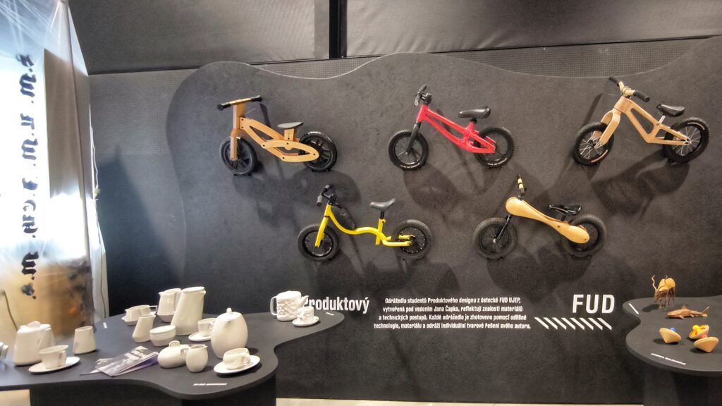 Design Blok 2025 - VOŠ, SPŠ automobilní a technická