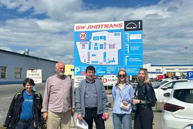 Úřední deska - VOŠ, SPŠ automobilní a technická