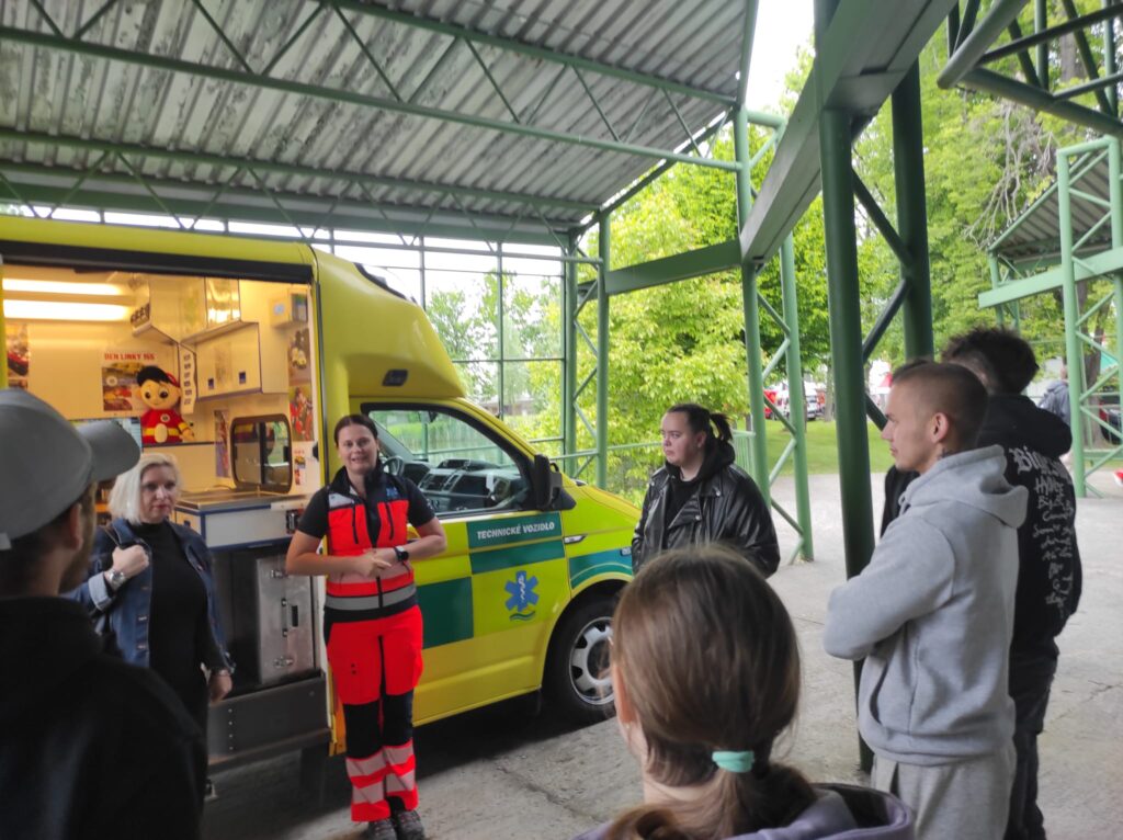Den se záchrankou - VOŠ, SPŠ automobilní a technická