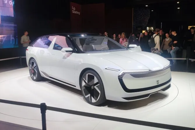 Historie školy - VOŠ, SPŠ automobilní a technická