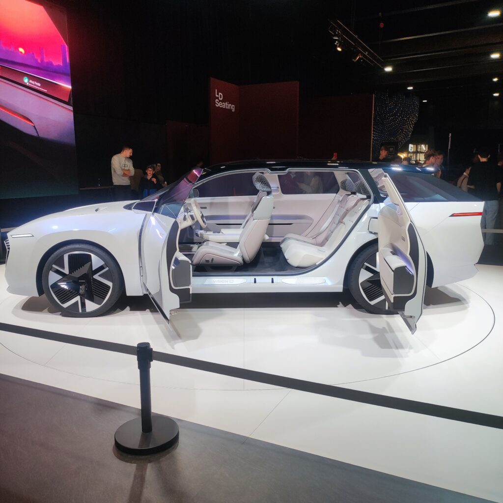 Design Blok 2025 - VOŠ, SPŠ automobilní a technická