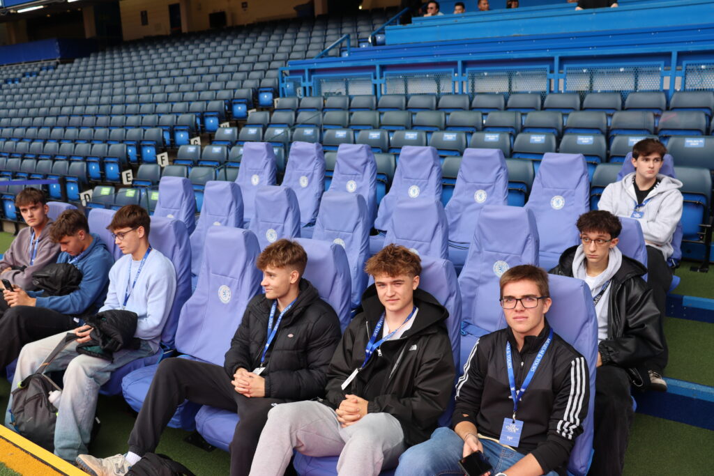 Podzimní dobrodružství v Anglii - VOŠ, SPŠ automobilní a technická