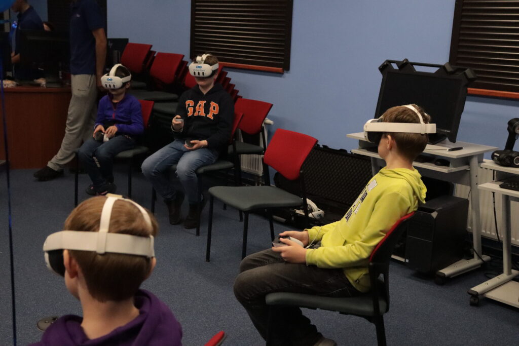 Odpoledne s technikou - VOŠ, SPŠ automobilní a technická