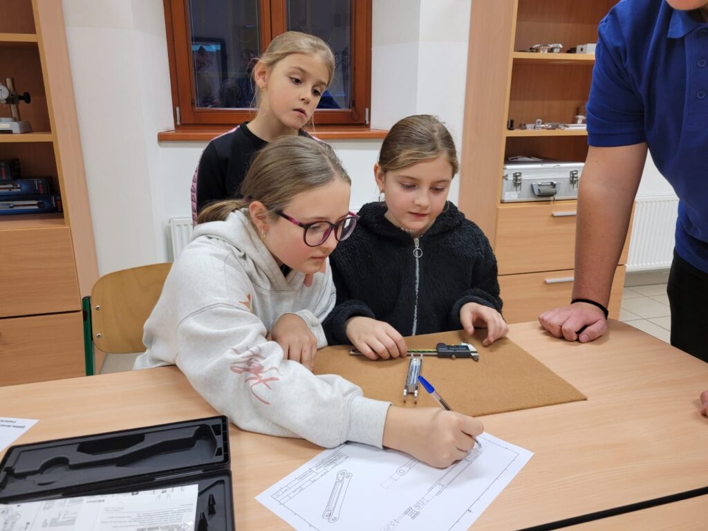 Odpoledne s technikou - VOŠ, SPŠ automobilní a technická