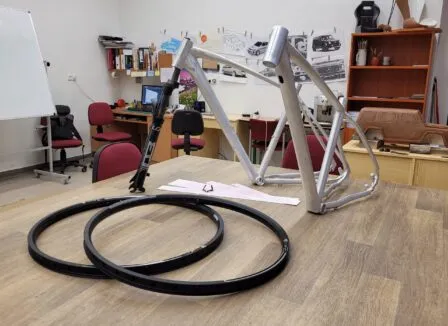 VOŠ, SPŠ automobilní a technická - VOŠ, SPŠ automobilní a technická