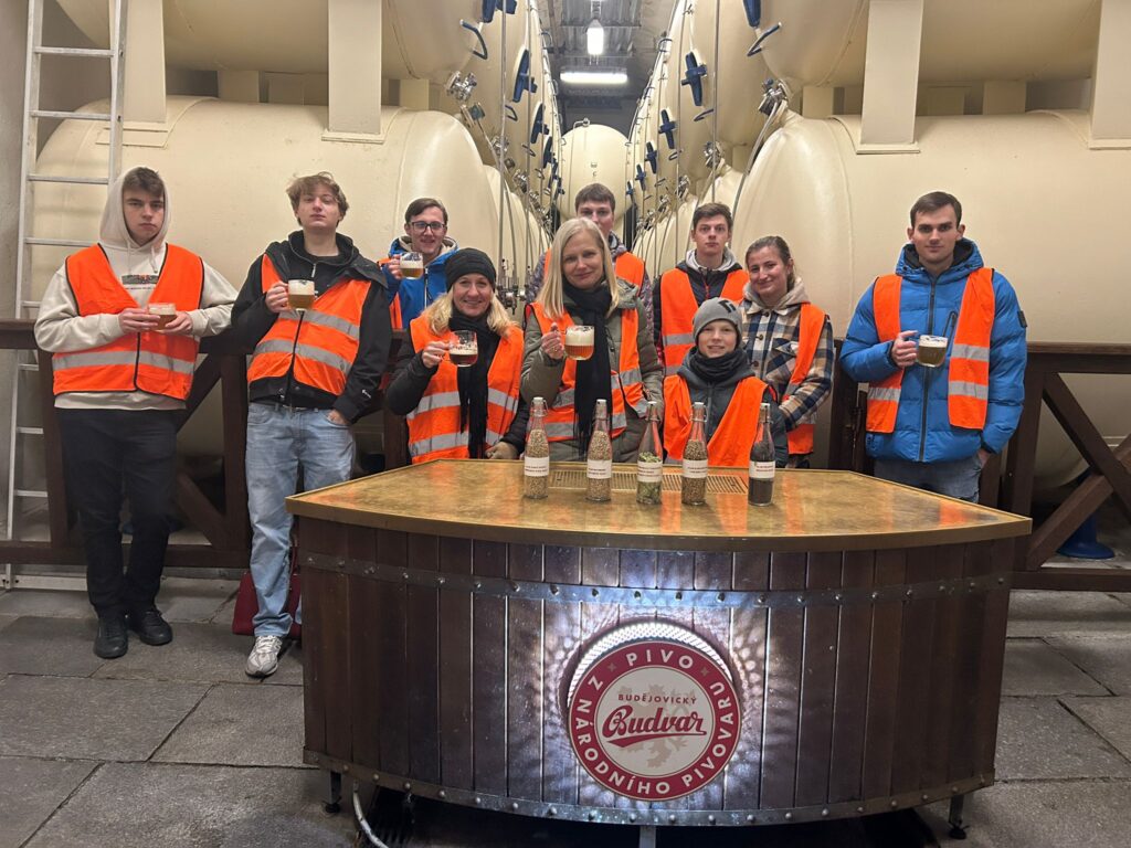Exkurze v Budějovickém Budvaru - VOŠ, SPŠ automobilní a technická