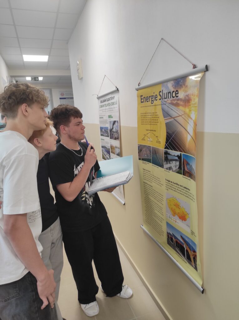 Přednáška o obnovitelných zdrojích energie - VOŠ, SPŠ automobilní a technická