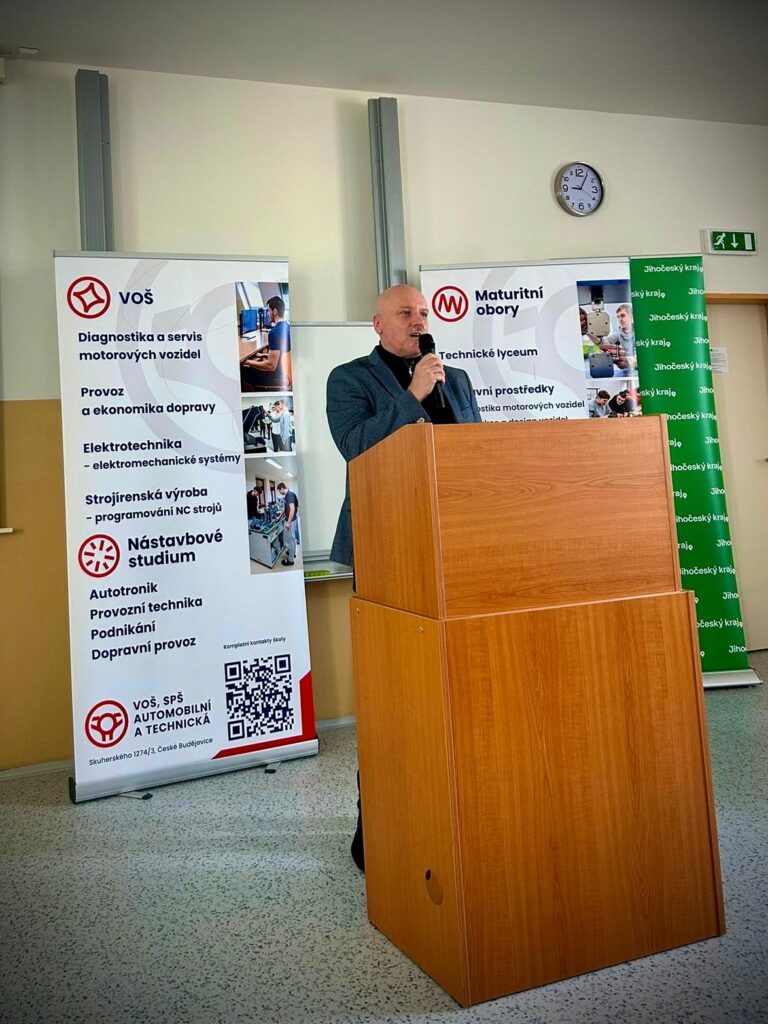 Budoucnost dopravy očima firem i studentů - VOŠ, SPŠ automobilní a technická