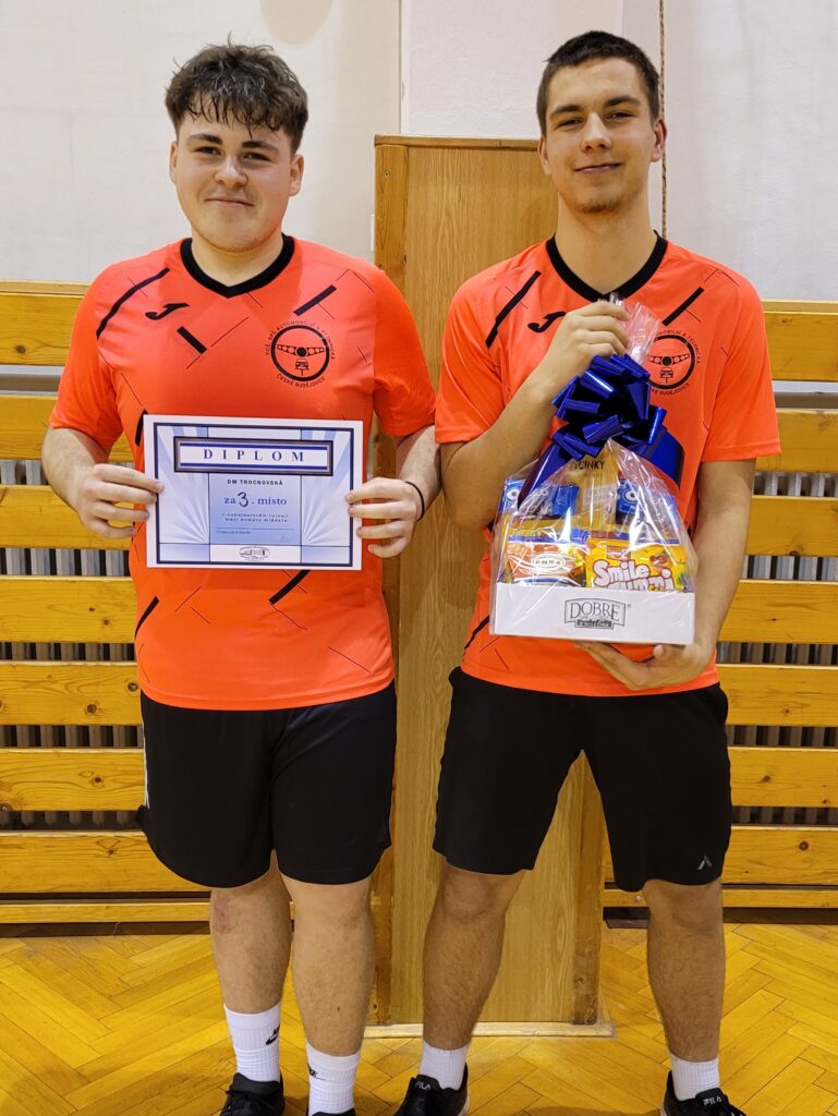 Bronz z nohejbalového turnaje - VOŠ, SPŠ automobilní a technická