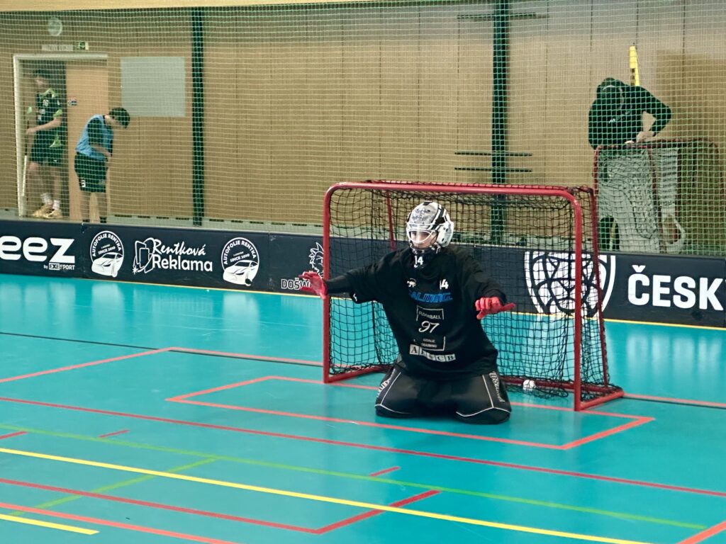 Krajské kolo florbalového turnaje - VOŠ, SPŠ automobilní a technická