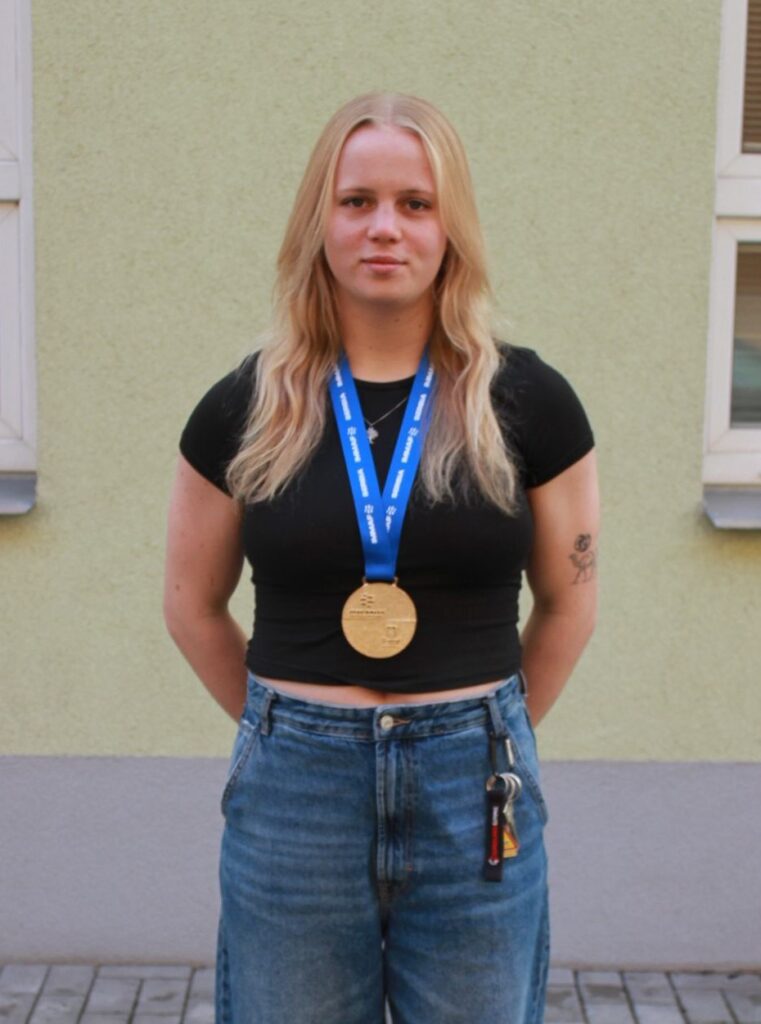 Podporujeme naše studenty a společně se těšíme z jejich úspěchů - VOŠ, SPŠ automobilní a technická