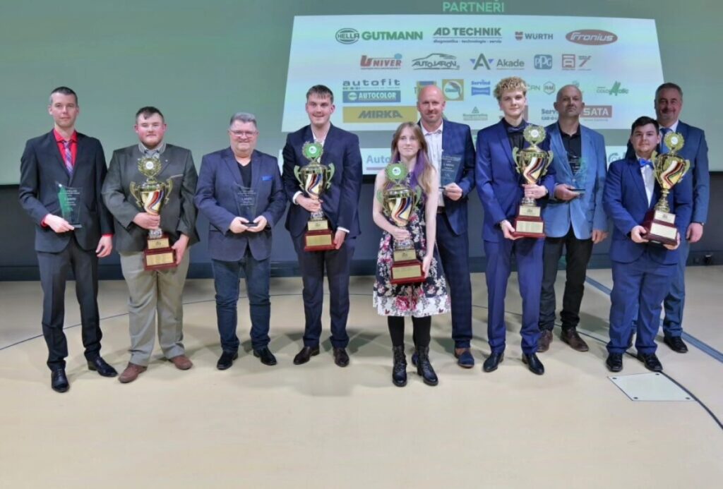 Autoopravář Junior 2026: zlato pro Karosáře a dominance v Automechanikovi - VOŠ, SPŠ automobilní a technická