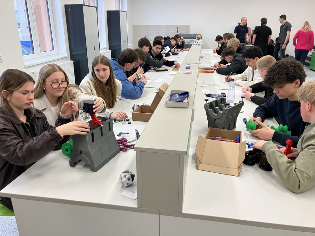 Partnerská škola z Freistadtu u nás na škole - VOŠ, SPŠ automobilní a technická