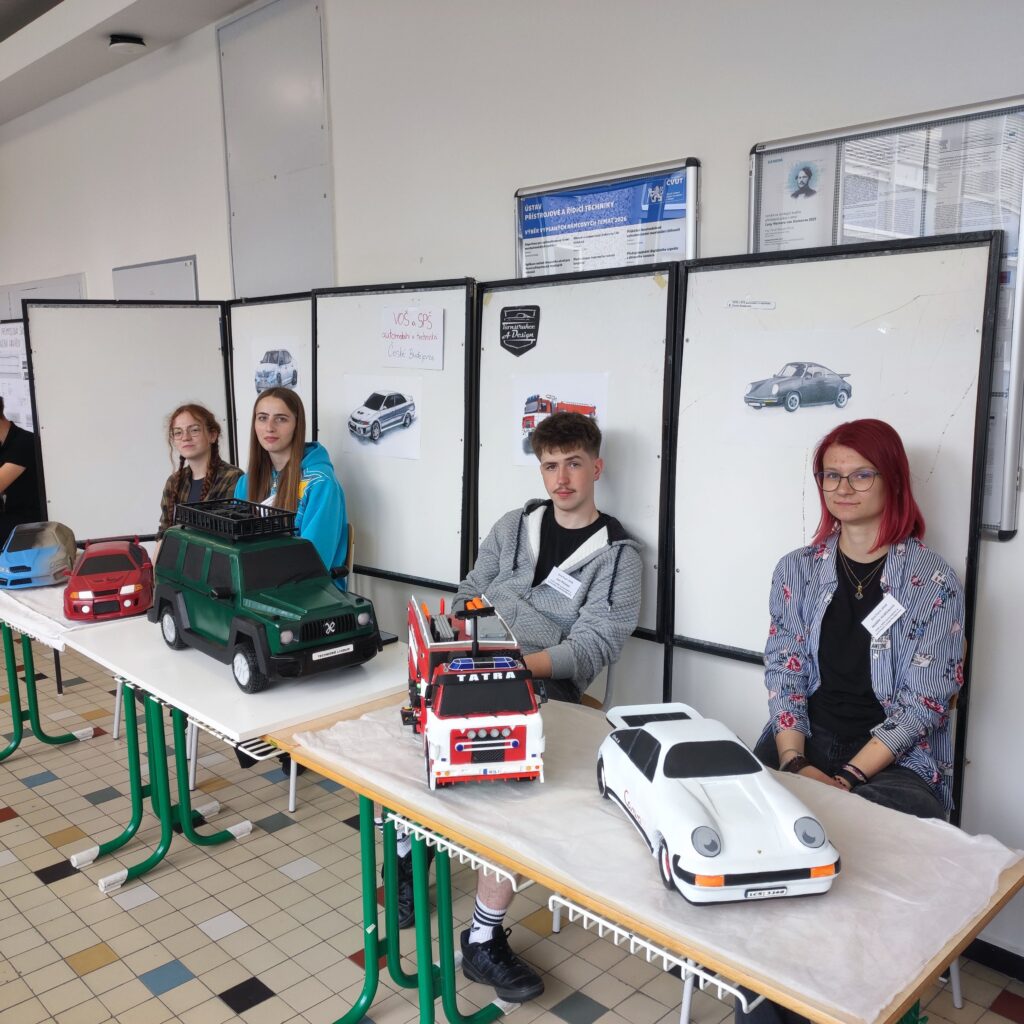 Studenti prezentovali na StreTech 2026 - VOŠ, SPŠ automobilní a technická