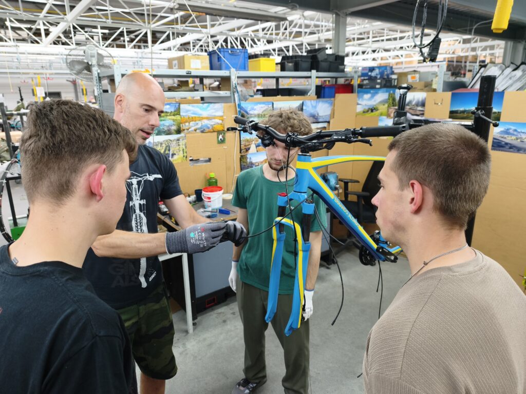 Kreativita na dvou kolech - VOŠ, SPŠ automobilní a technická